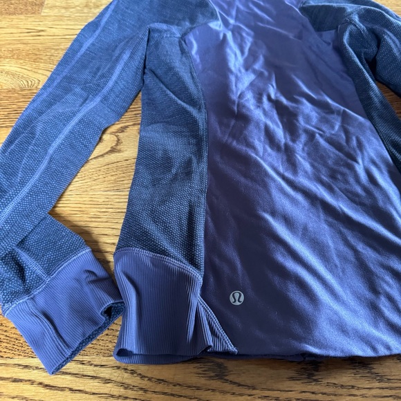 Lululemon Renewed Jacket Purple Herringbone Full Zip | Size 4 - Picture 8 of 9